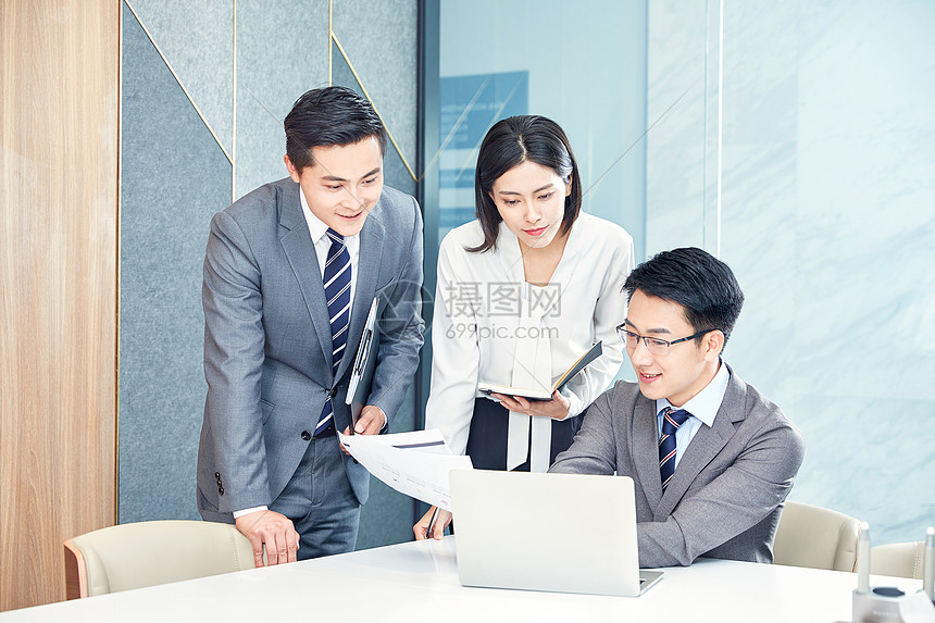 港美股投资补税潮来袭？税务自查及补缴要点一览