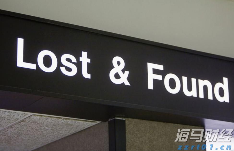 万亿美元AI狂欢的另一面：Wix/Adobe股价暴跌30%  美银列26家高危企业平均跑输大盘22%