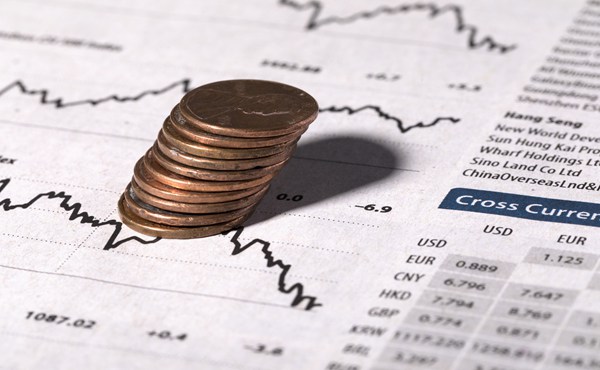 C3.ai(AI.US)大幅下调营收预期33%并重组全球销售团队