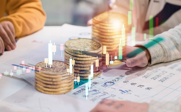 “教育金+养老社区”双核驱动，泰盈人生“终身”现金流守护爱的承诺